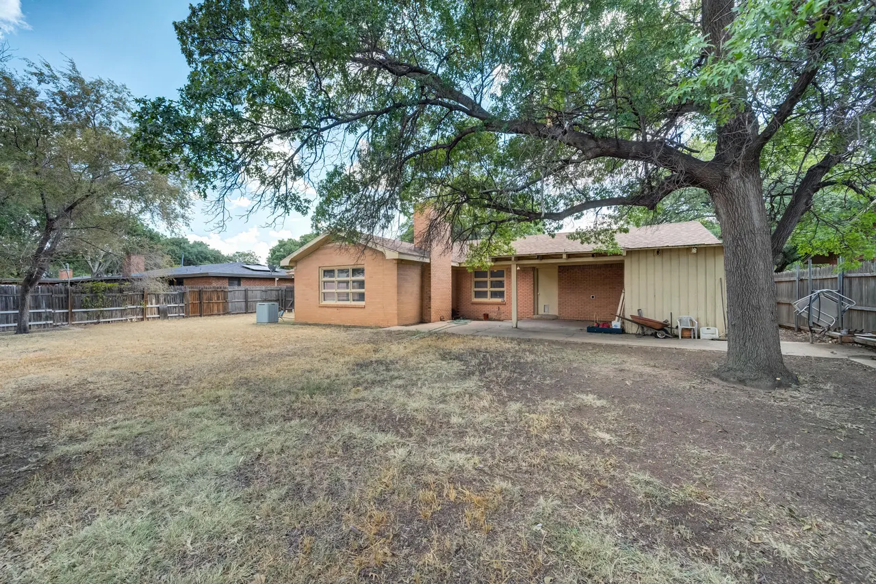 Photo 35 — 2112 55th Street, Lubbock, TX 79412