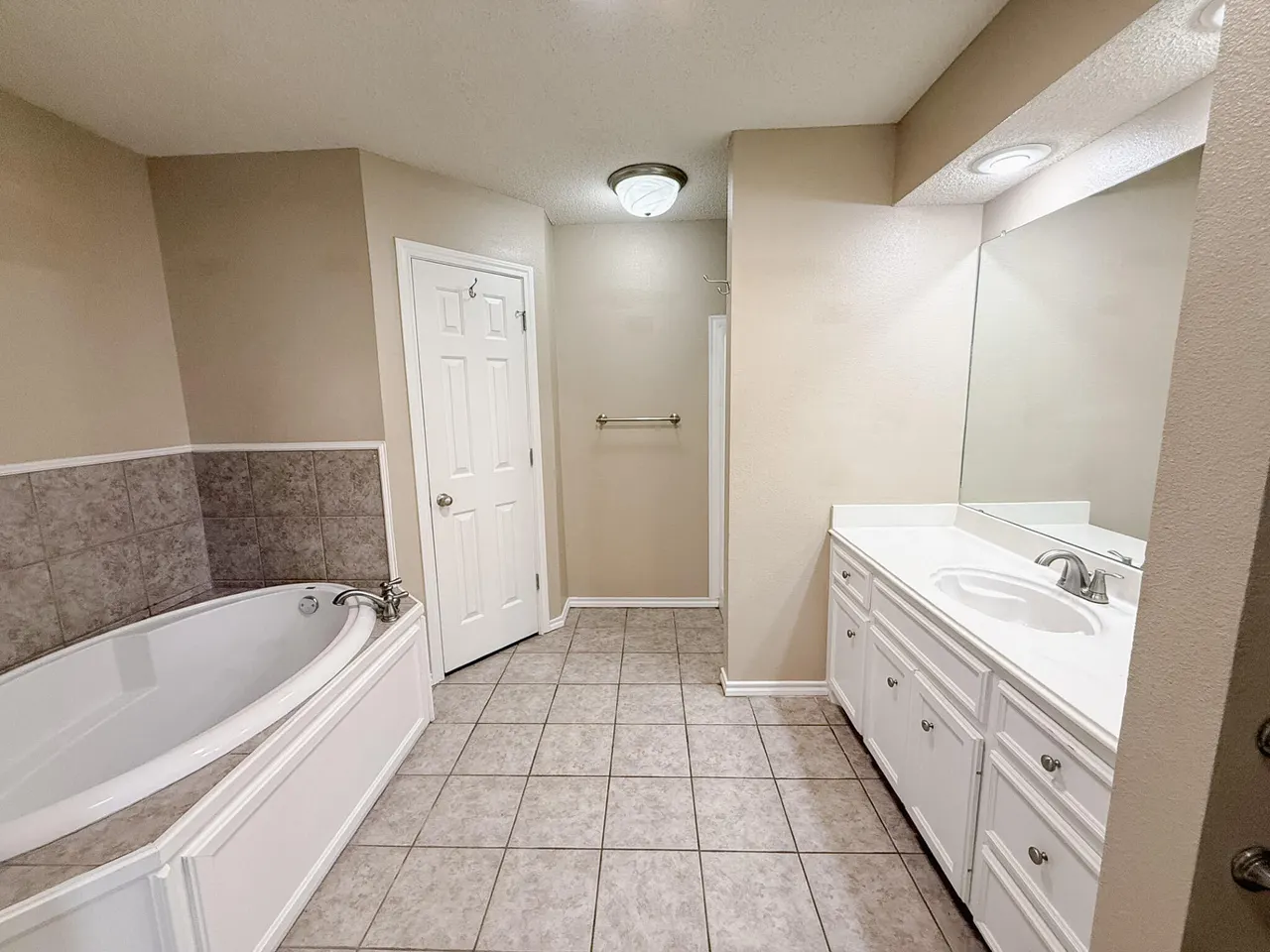 Photo 13 — 2010 78th Street, Lubbock, TX 79423