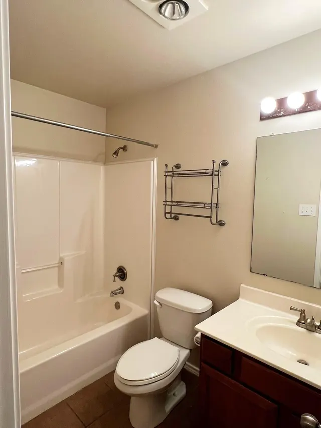 Photo 7 — 6534 37th Street, Lubbock, TX 79407