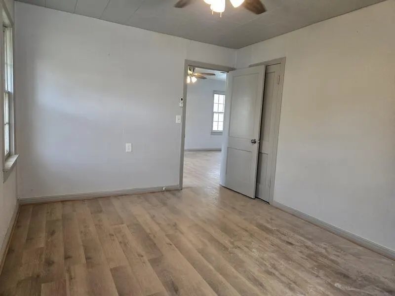 Photo 7 — 616 E 13th Street, Littlefield, TX 79339