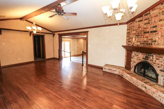 Photo 3 — 10811 N County Road 1500, Shallowater, TX 79363