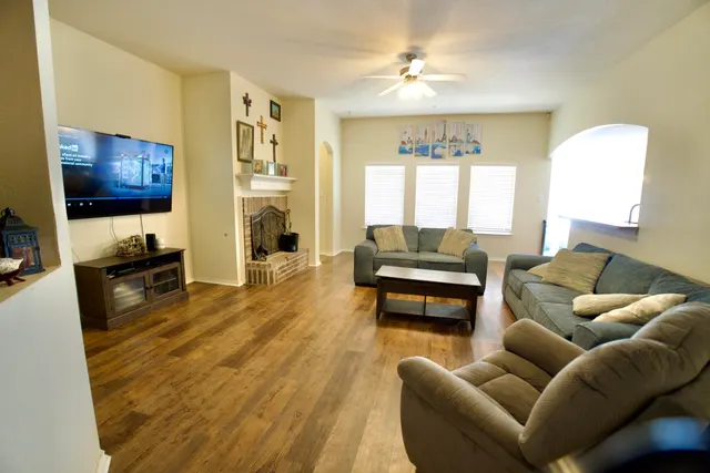 Photo 2 — 8811 16th Street, Lubbock, TX 79416