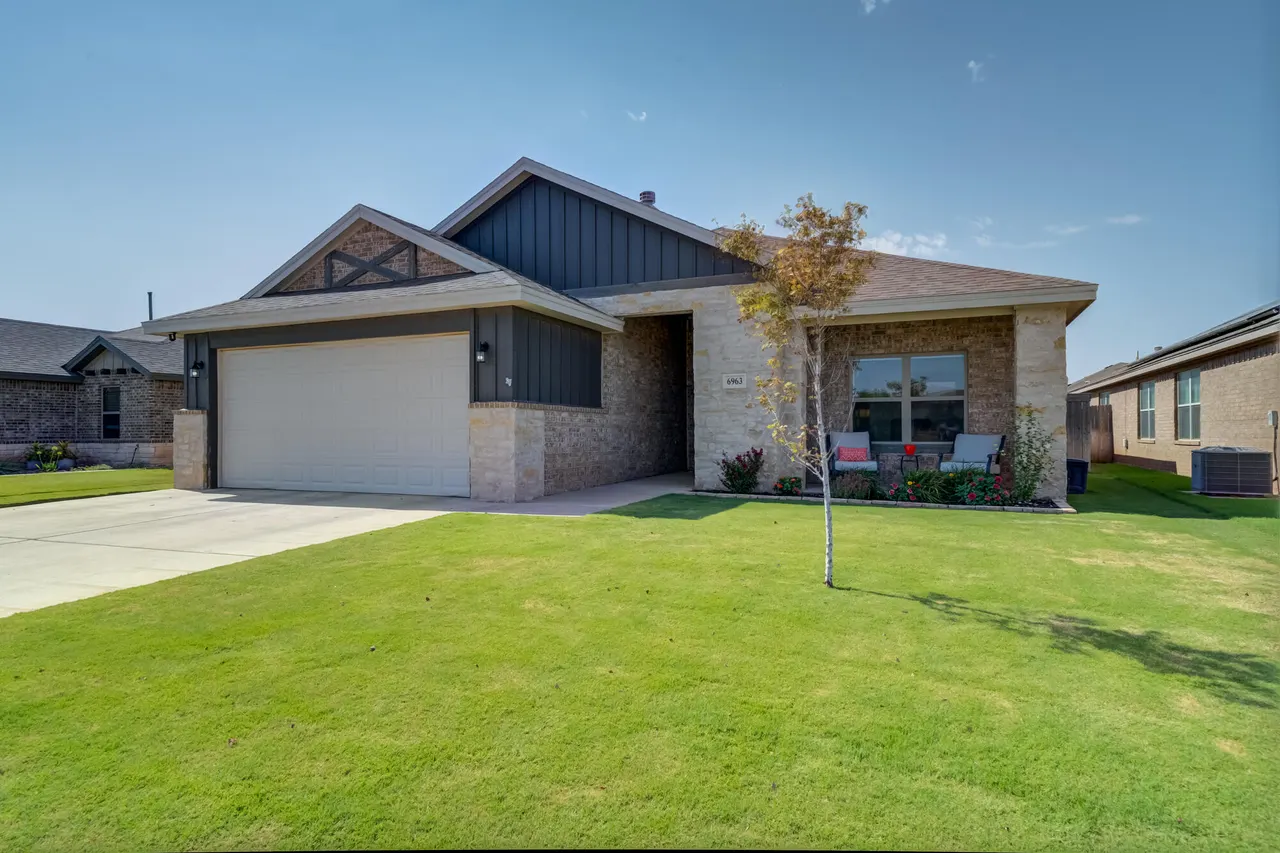 Front exterior — 6963 22nd Street, Lubbock, TX 79407