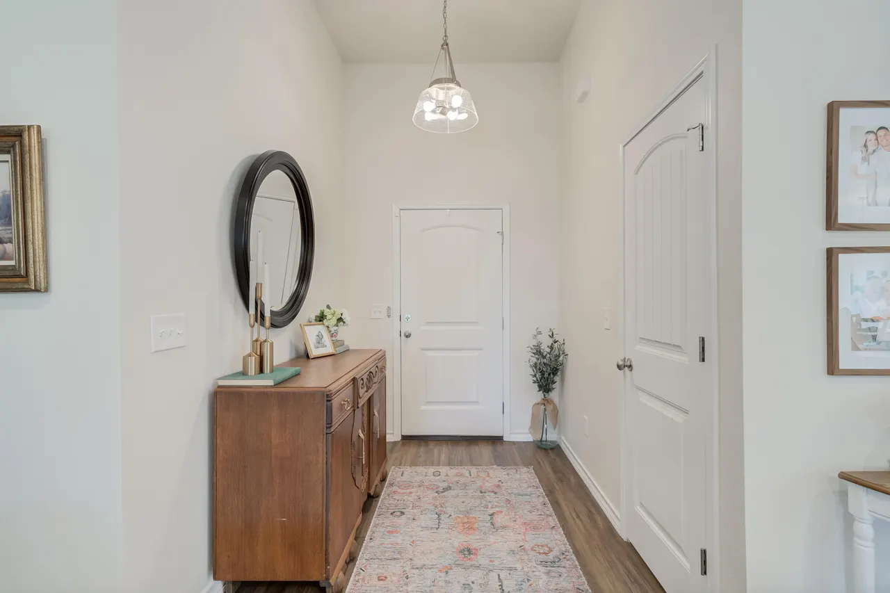 Photo 6 — 6963 22nd Street, Lubbock, TX 79407