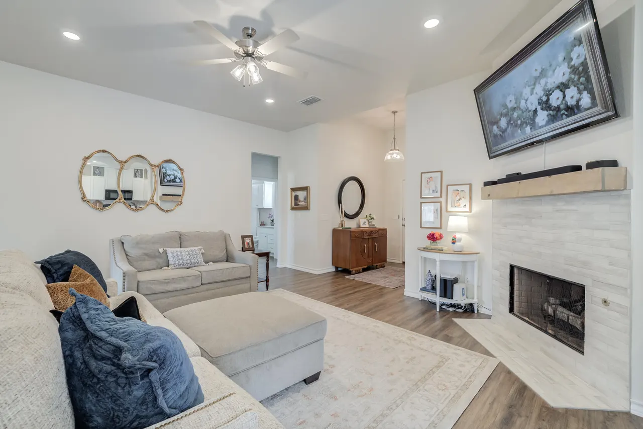 Photo 11 — 6963 22nd Street, Lubbock, TX 79407