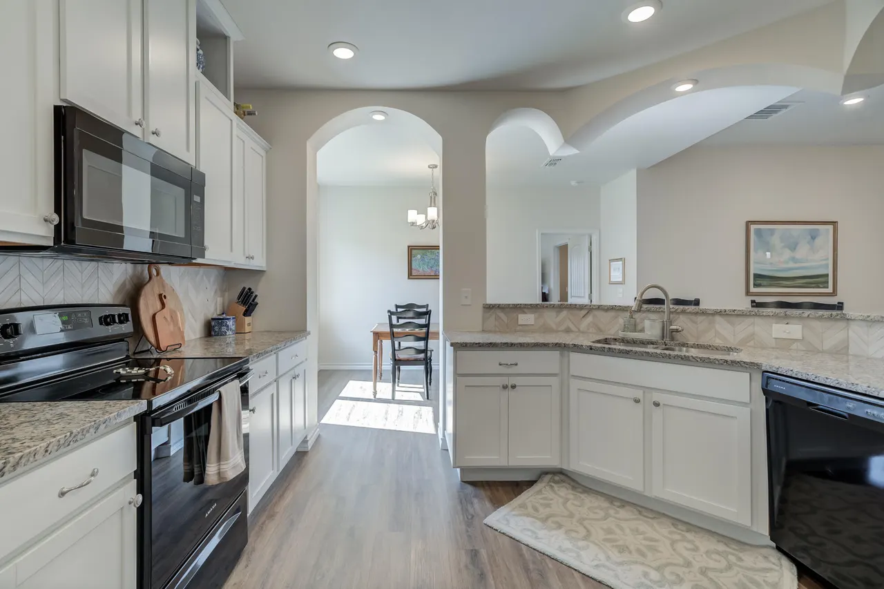Photo 21 — 6963 22nd Street, Lubbock, TX 79407