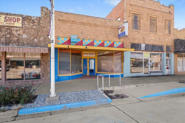 Photo 2 — 312 Phelps Avenue, Littlefield, TX 79339