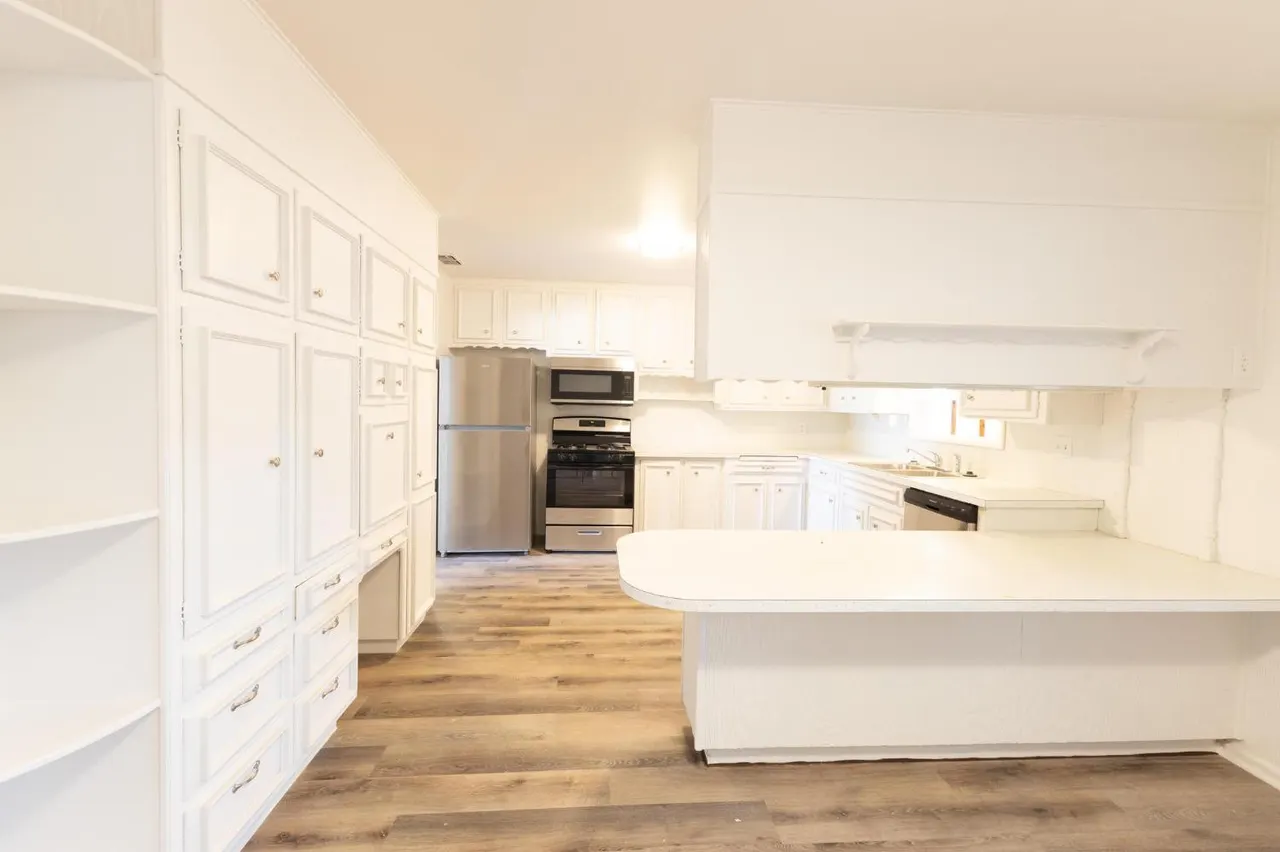Photo 9 — 2513 44th Street, Lubbock, TX 79413