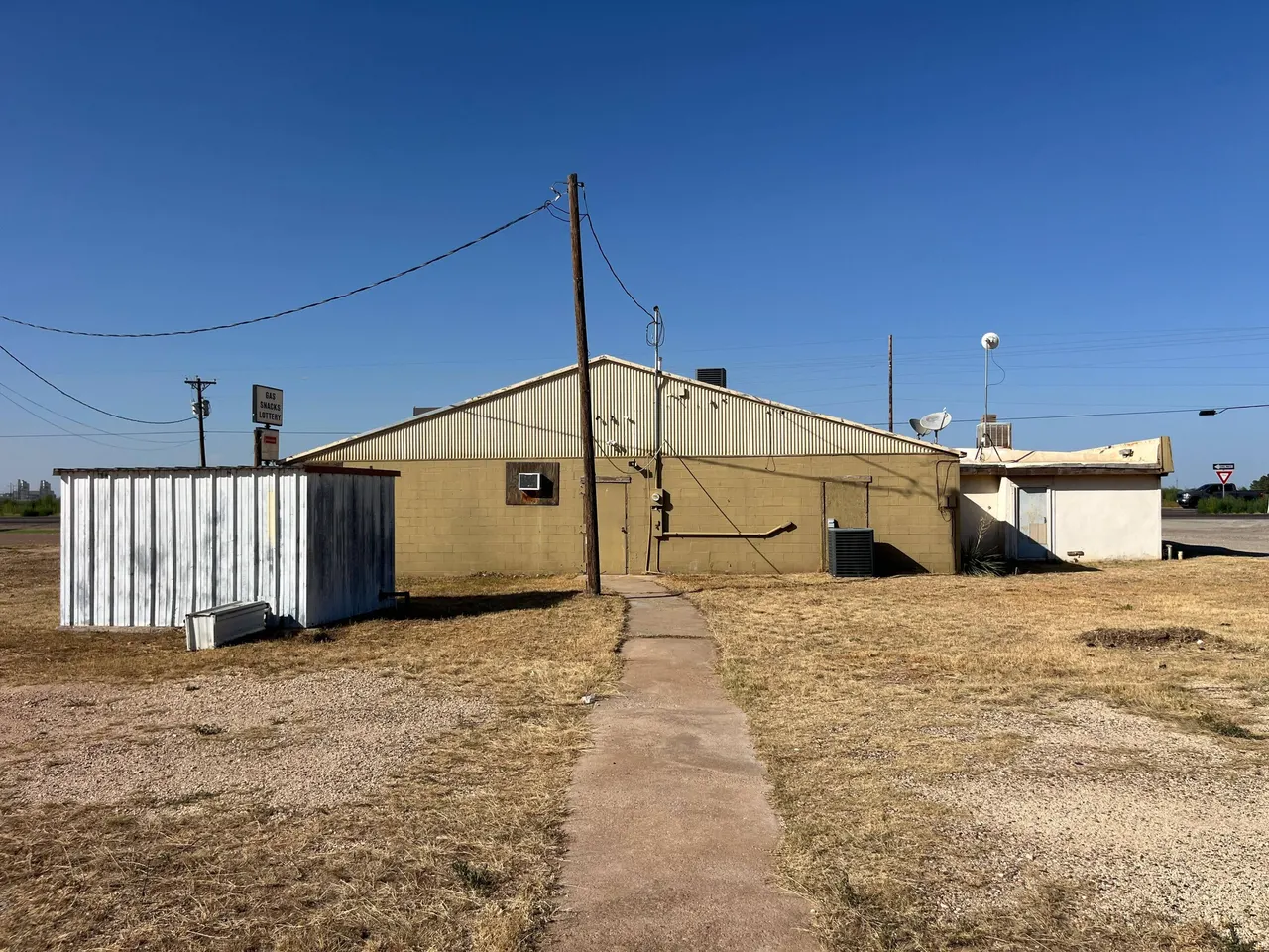 Photo 4 — 6202 E Highway 84, Slaton, TX 79364