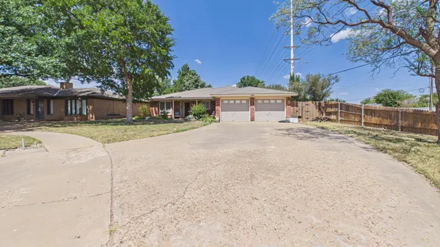 Photo 2 — 3402 87th Street, Lubbock, TX 79423