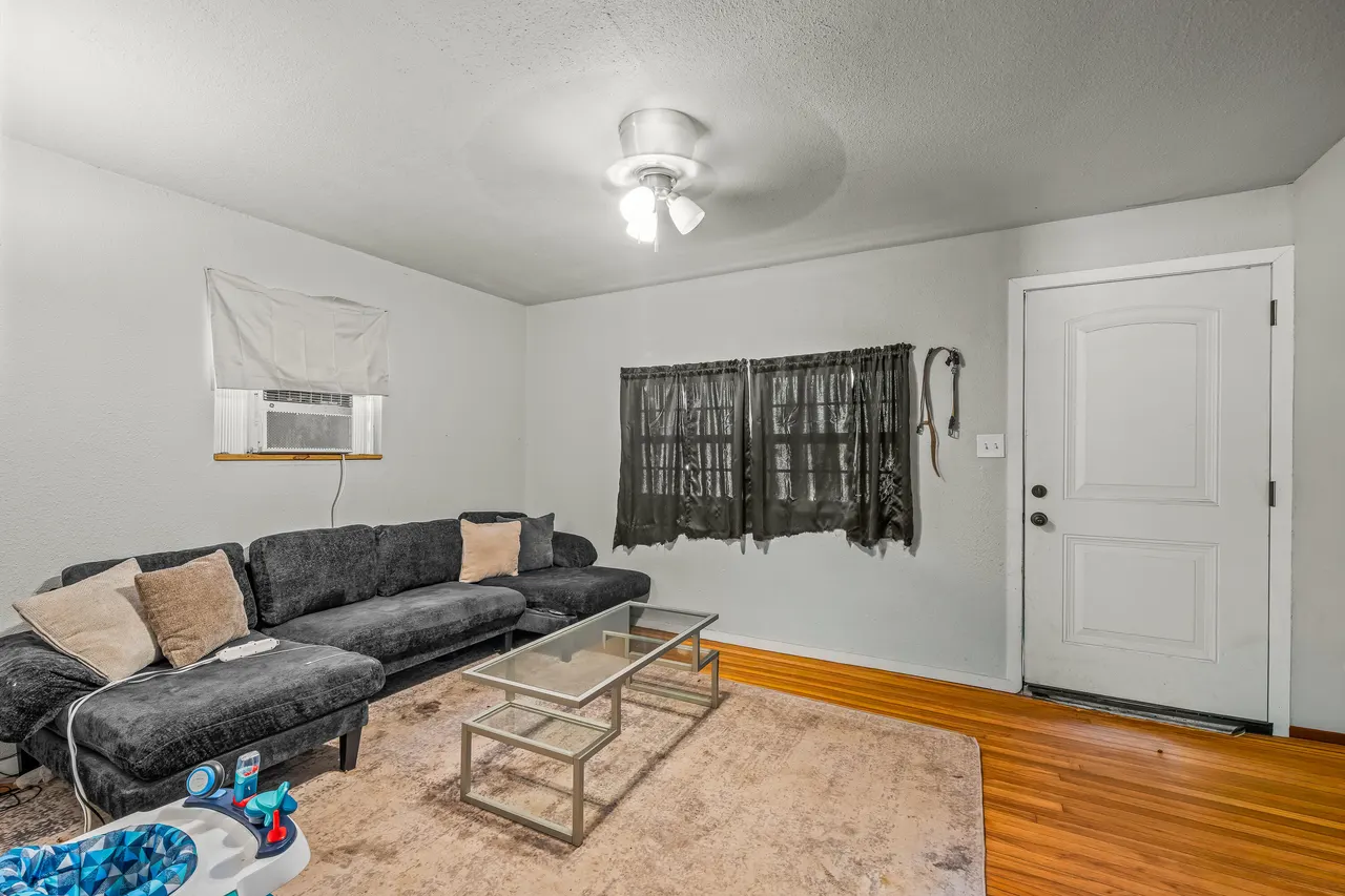 Photo 4 — 1103 44th Street, Lubbock, TX 79412