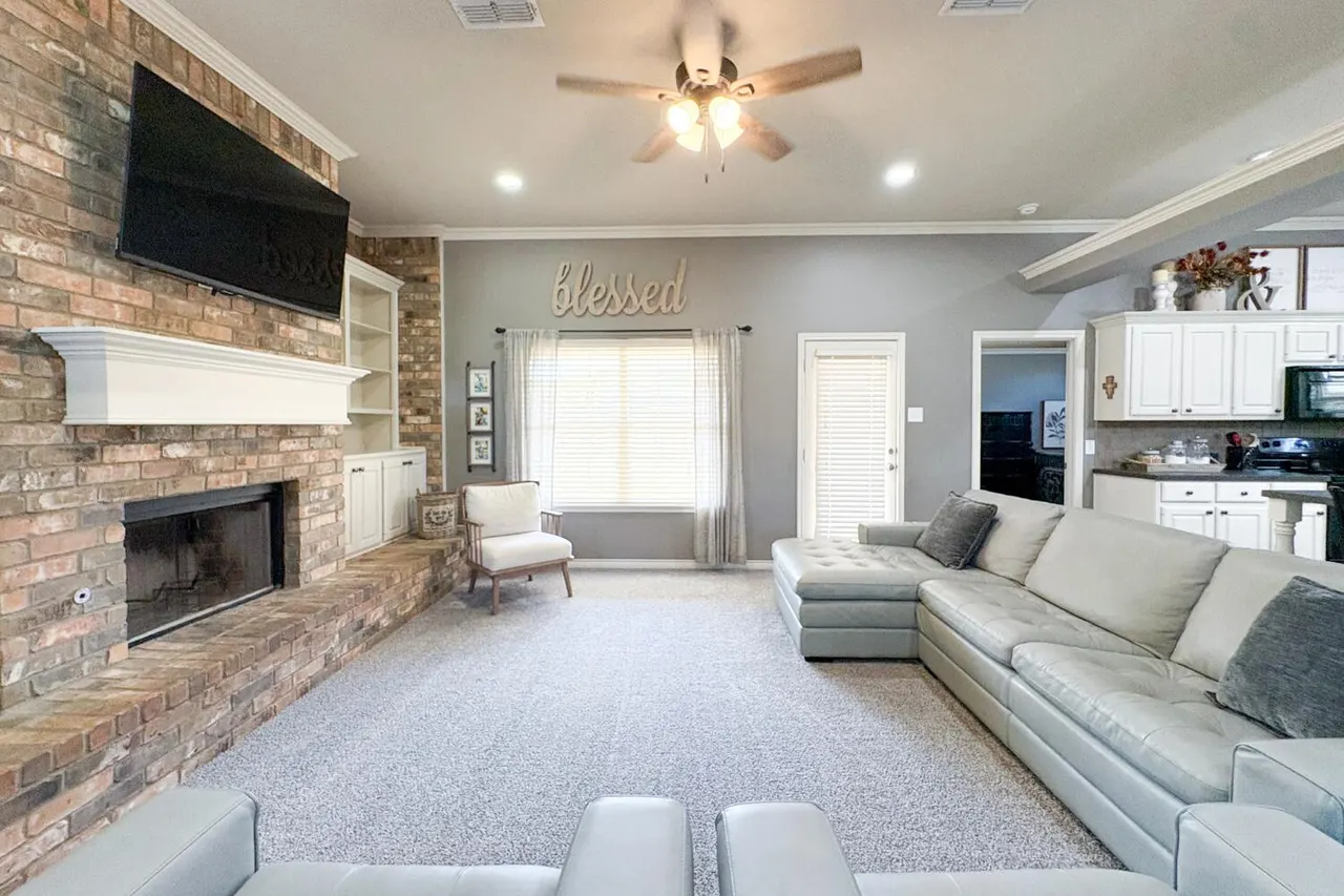 Photo 4 — 5901 101st Place, Lubbock, TX 79424