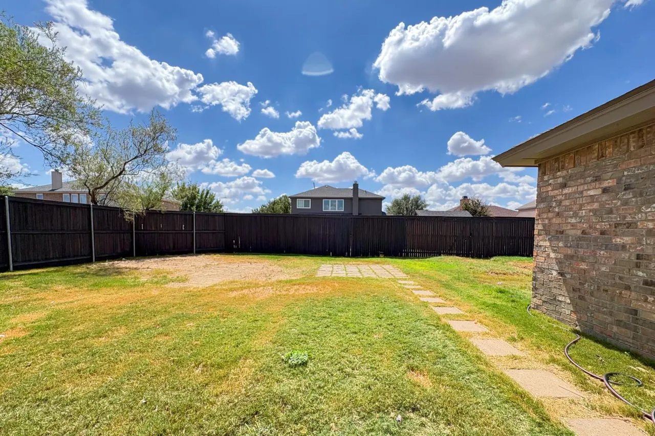Photo 19 — 5901 101st Place, Lubbock, TX 79424