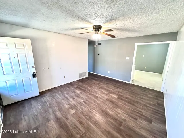 Photo 3 — 6505 21st Street, Lubbock, TX 79407
