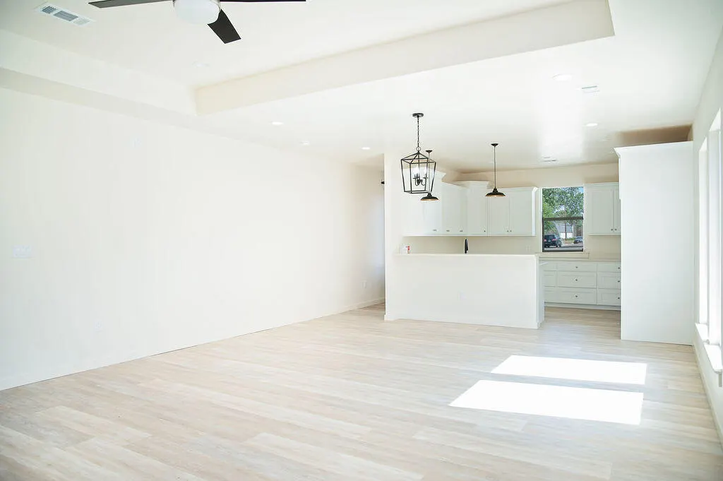 Photo 6 — 402 W 5th Street, Denver City, TX 79323