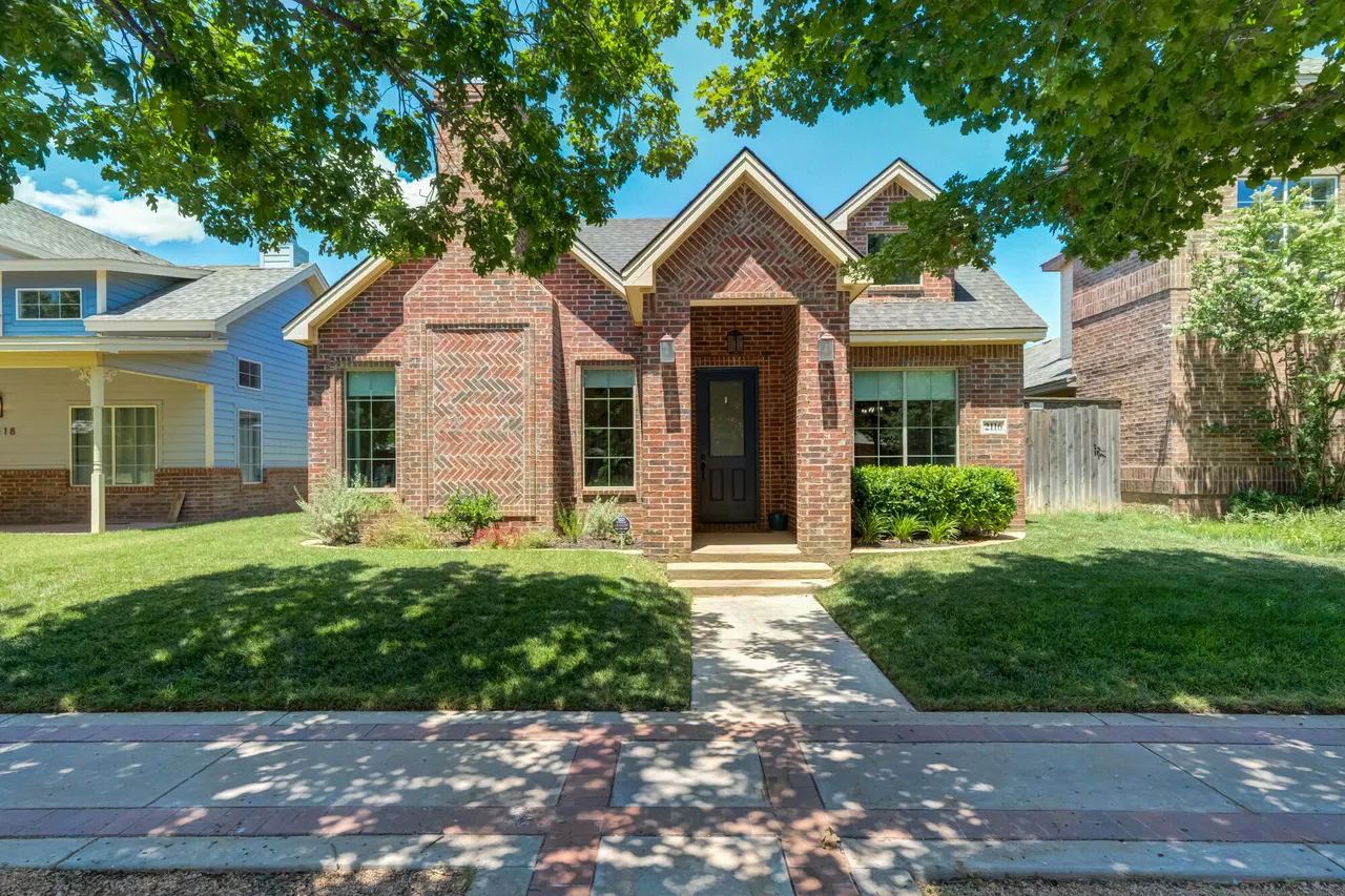 Photo 6 — 2116 Glenna Goodacre Boulevard, Lubbock, TX 79401