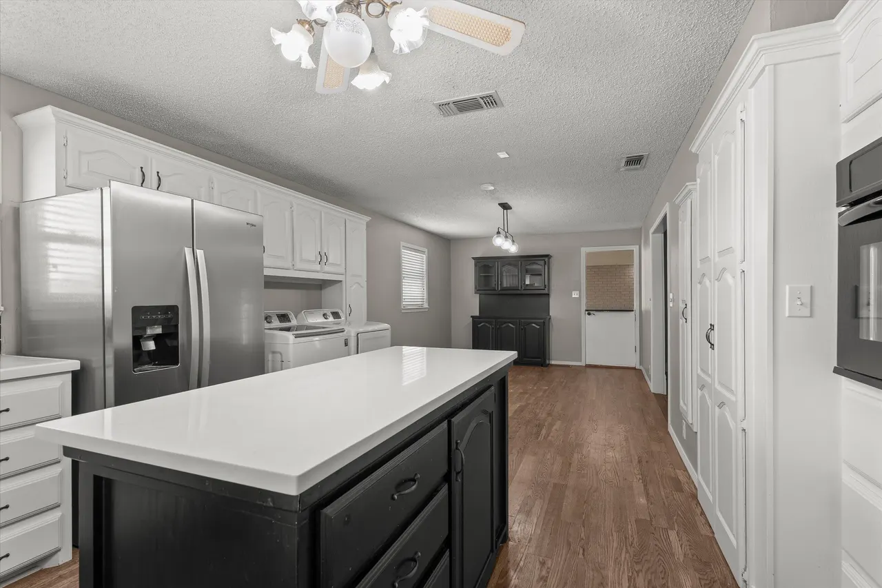 Photo 11 — 4801 14th Street, Lubbock, TX 79416