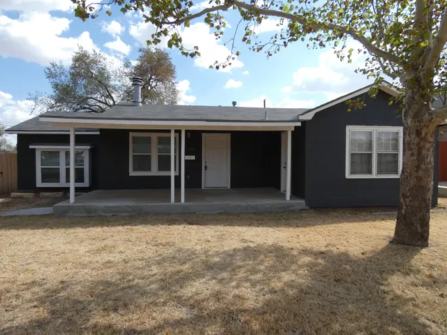 Front exterior — 2301 39th Street, Lubbock, TX 79412