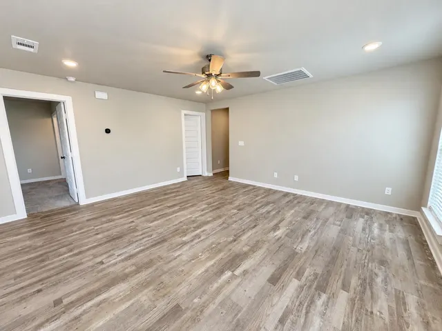 Photo 6 — 2005 Panhandle Avenue, Wolfforth, TX 79382