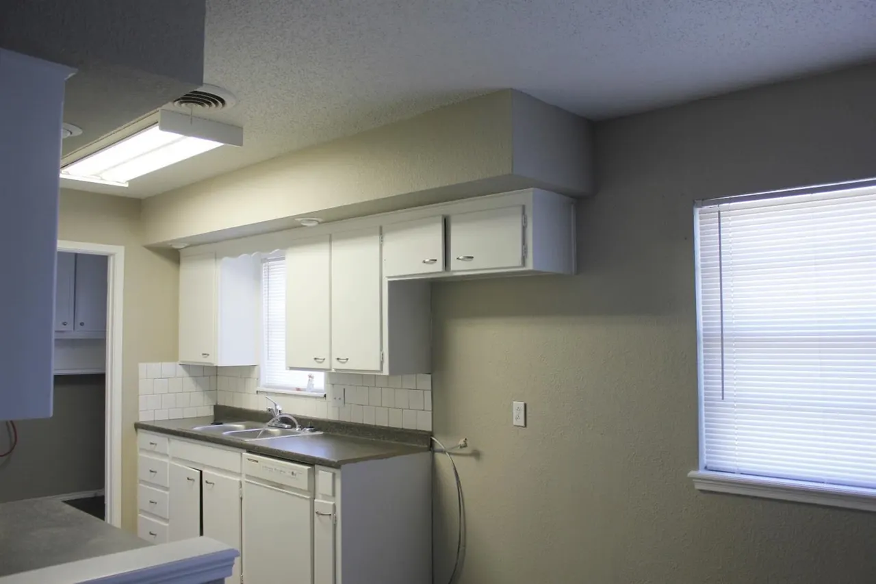 Photo 5 — 4506 60th Street, Lubbock, TX 79414