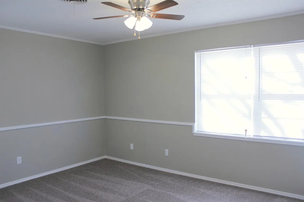 Photo 10 — 4506 60th Street, Lubbock, TX 79414