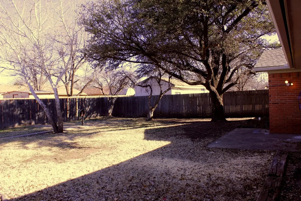 Photo 11 — 4506 60th Street, Lubbock, TX 79414