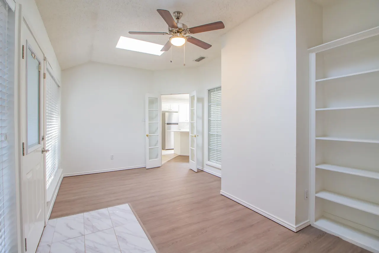 Photo 26 — 905 Kirby Avenue, Lubbock, TX 79416