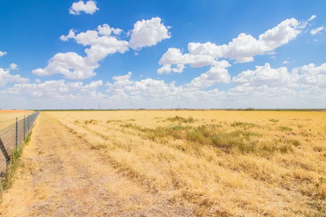 Photo 4 — 19911 Private Road 2755, Slaton, TX 79364