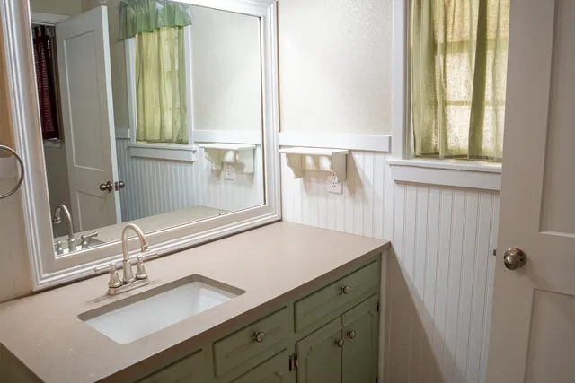 Photo 3 — 819 Cedar Street, Floydada, TX 79235