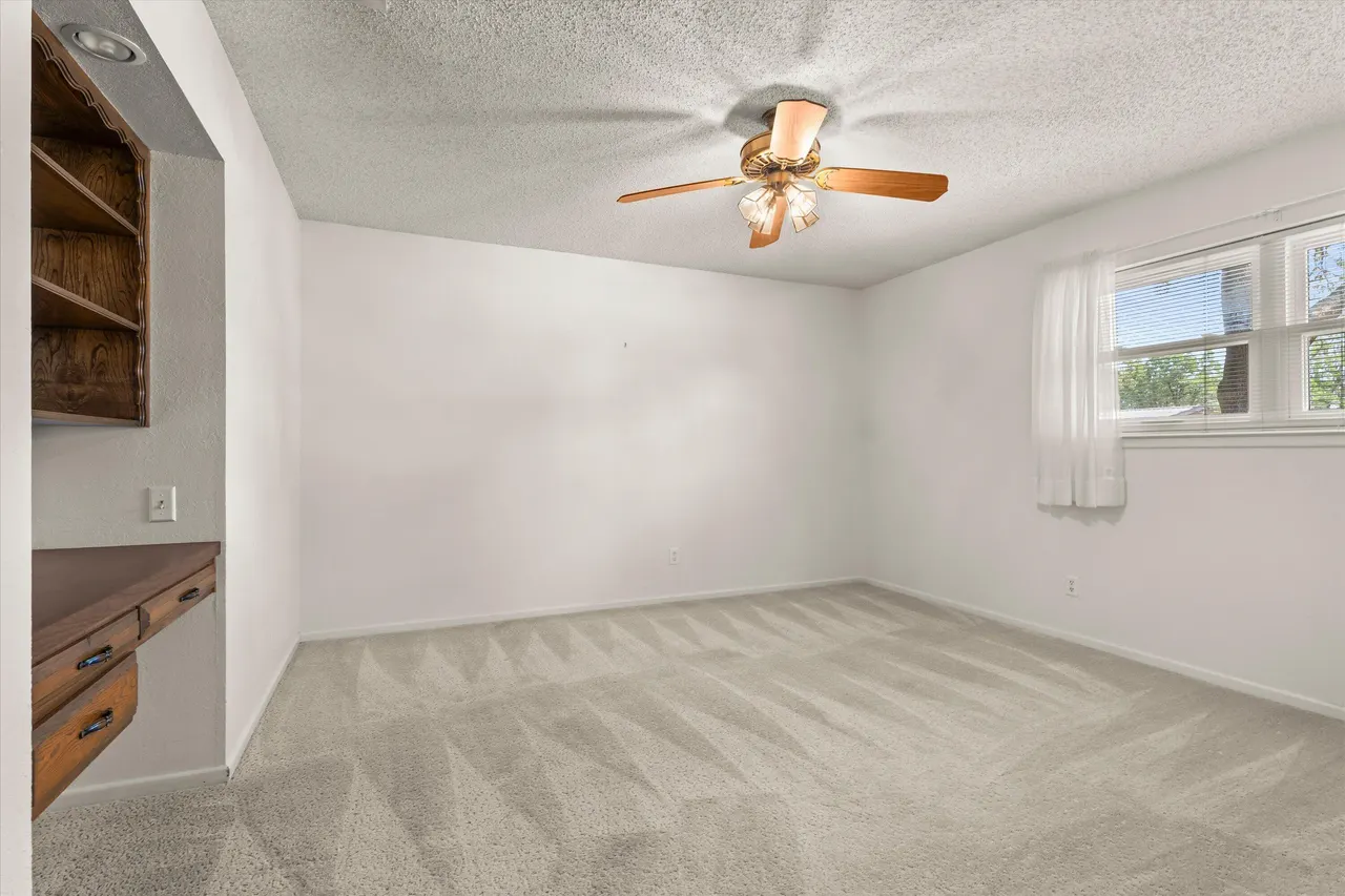 Photo 18 — 203 Cottonwood Lane, Levelland, TX 79336