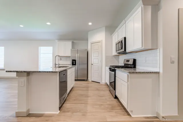Photo 8 — 2922 134th Street, Lubbock, TX 79423