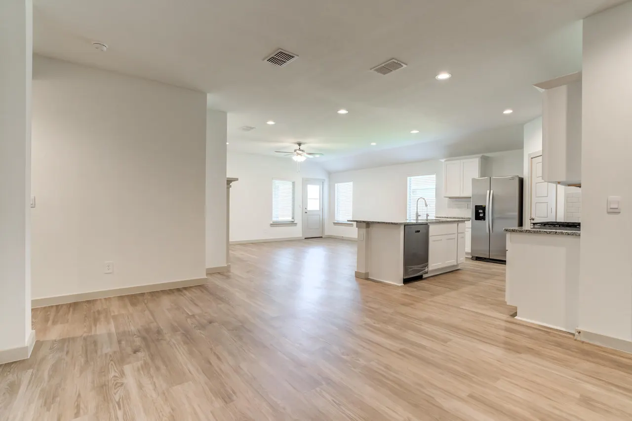 Photo 9 — 2922 134th Street, Lubbock, TX 79423