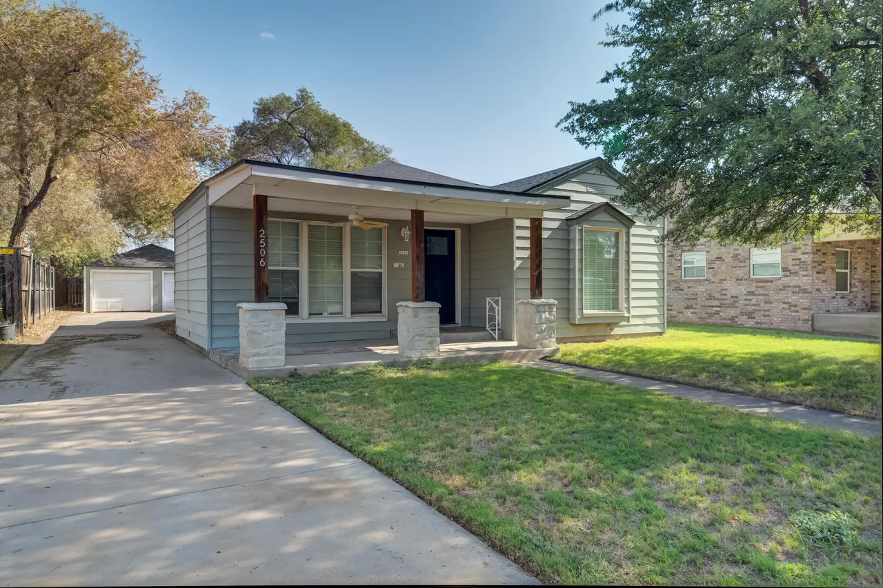 Photo 2 — 2506 24th Street, Lubbock, TX 79410