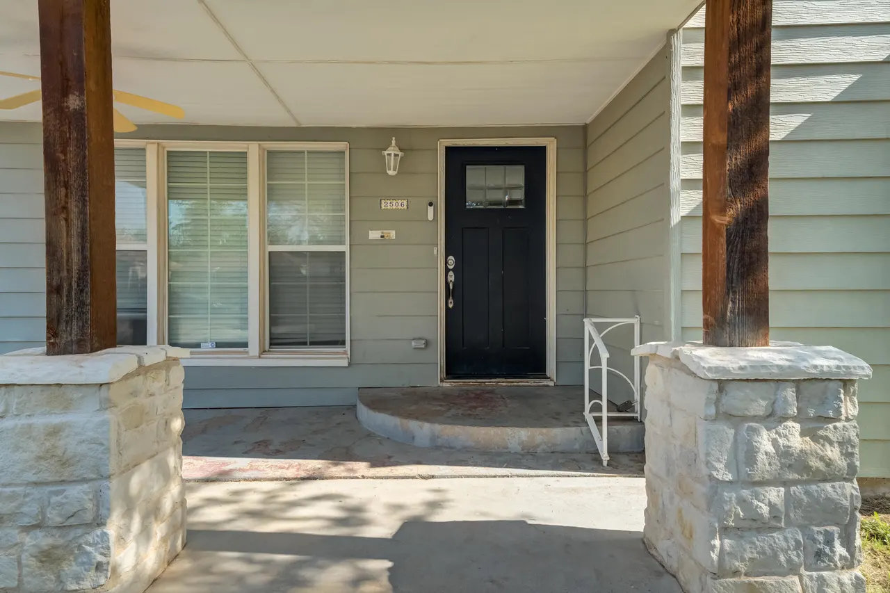 Photo 4 — 2506 24th Street, Lubbock, TX 79410
