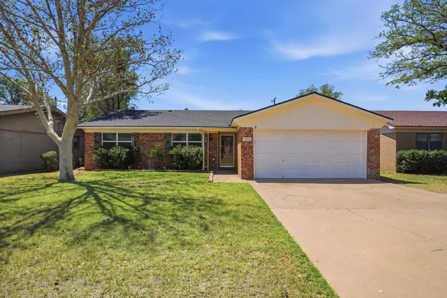 Front exterior — 1316 6th Street, Shallowater, TX 79363