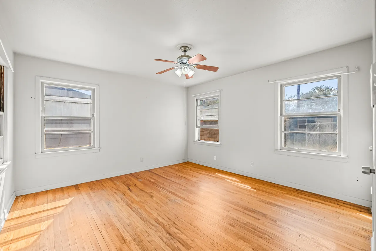 Photo 13 — 2005 48th Street, Lubbock, TX 79412