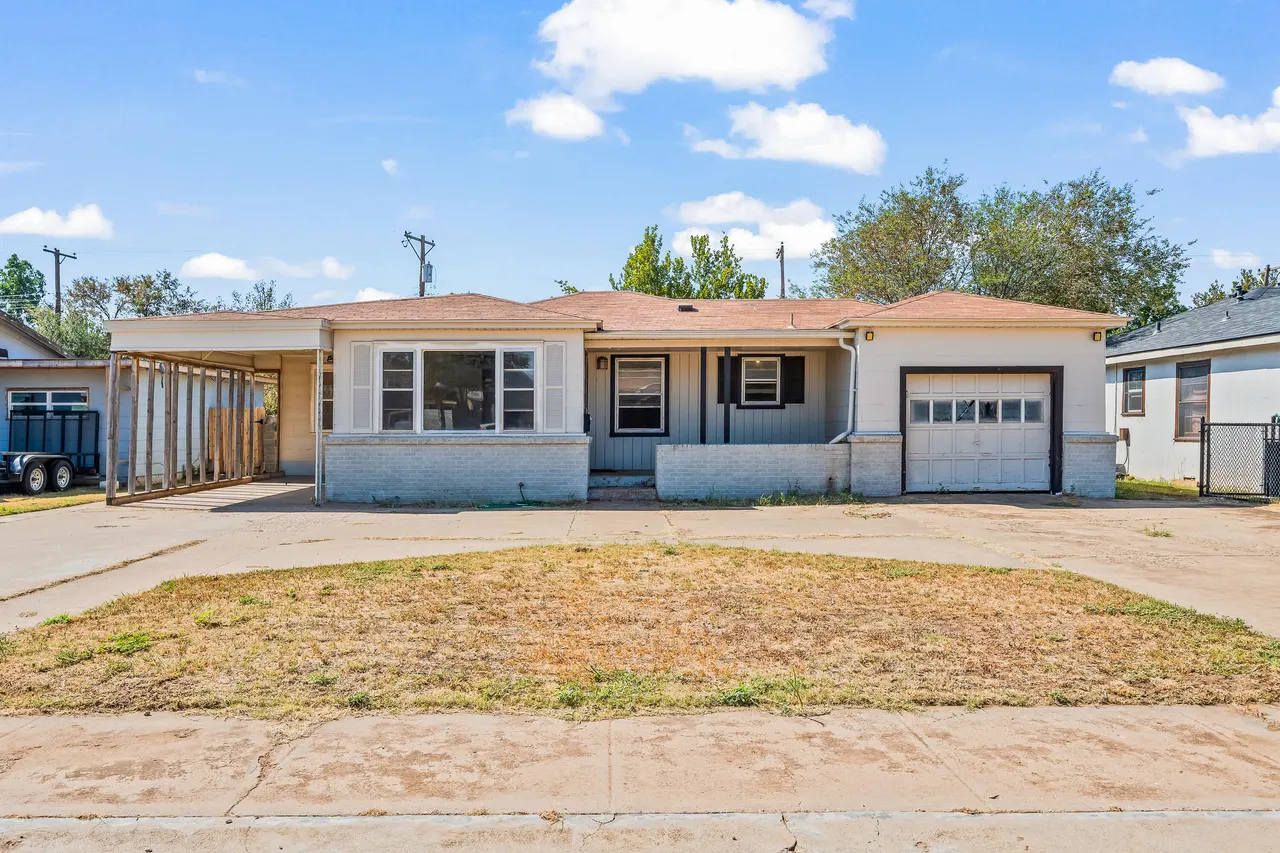 Front exterior — 2005 48th Street, Lubbock, TX 79412