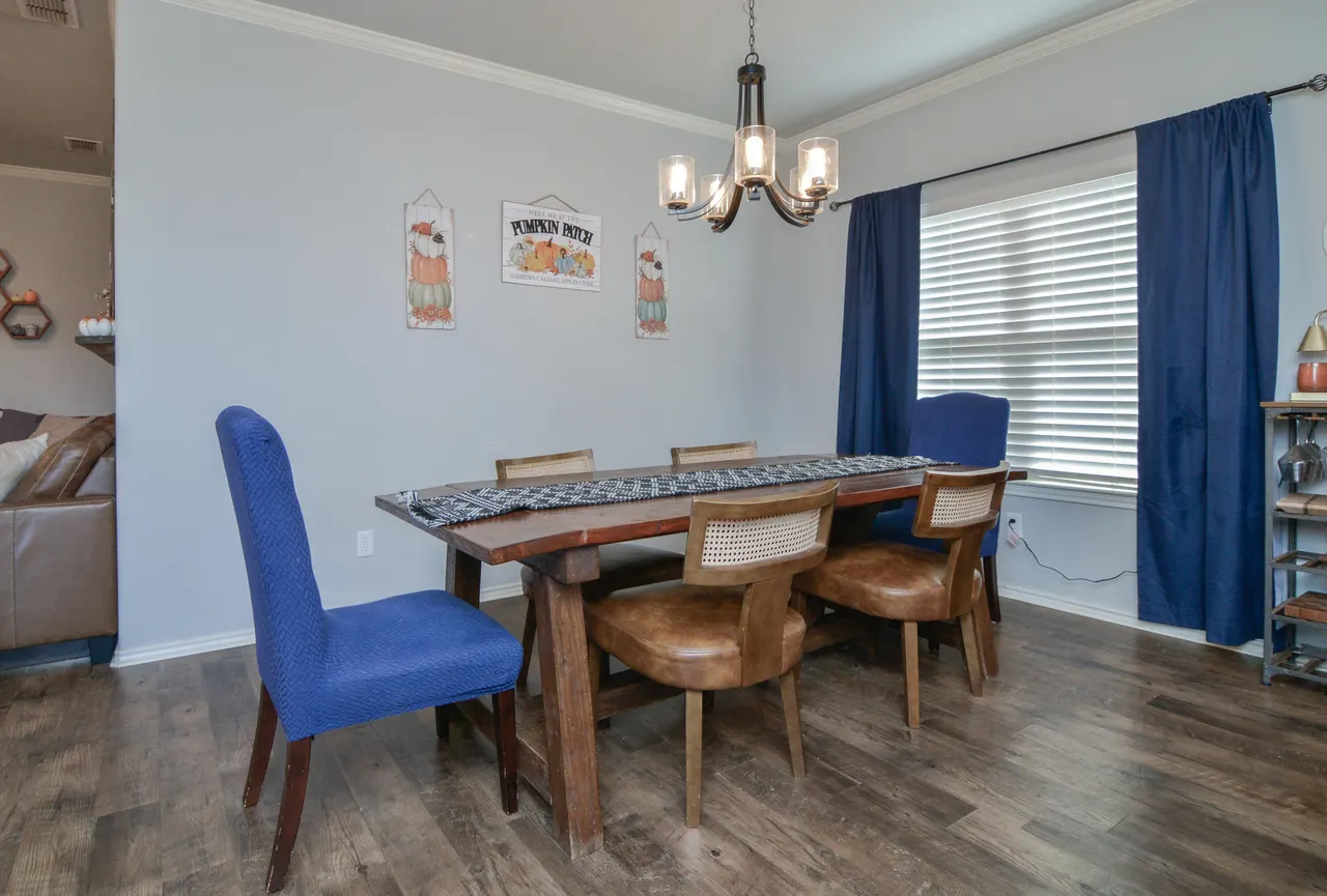 Photo 12 — 6915 72nd Street, Lubbock, TX 79424