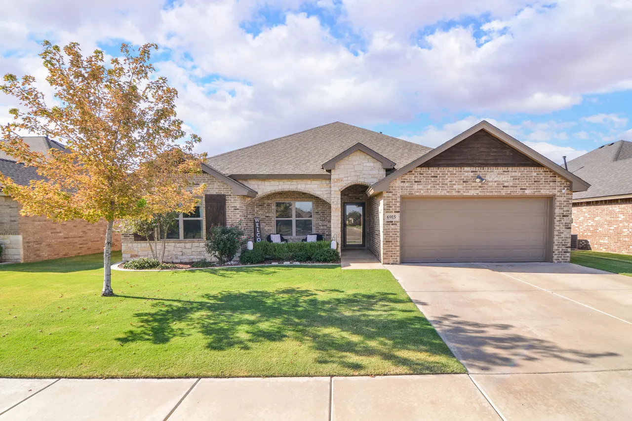 Front exterior — 6915 72nd Street, Lubbock, TX 79424