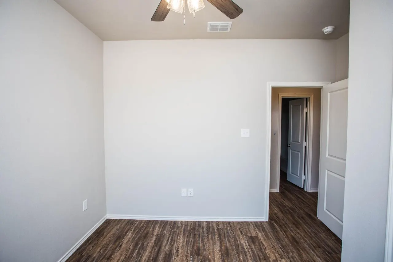 Photo 20 — 5861 Virginia Avenue, Lubbock, TX 79407