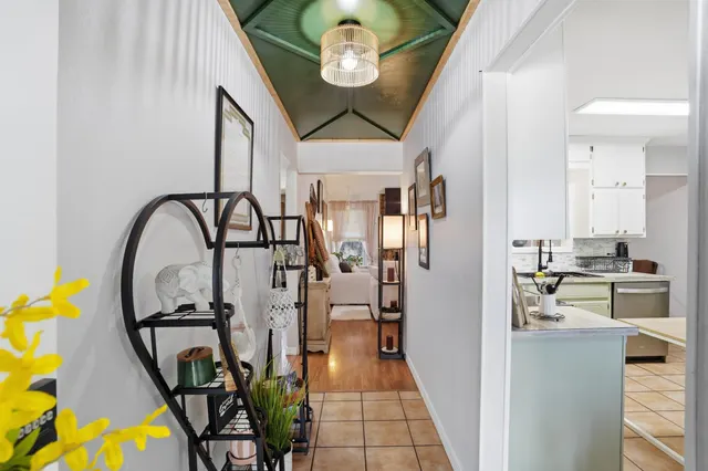 Photo 3 — 9616 Chicago Avenue, Lubbock, TX 79424