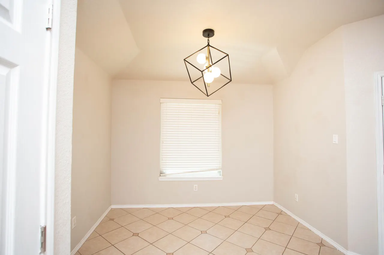 Photo 13 — 607 N 8th Street, Wolfforth, TX 79382