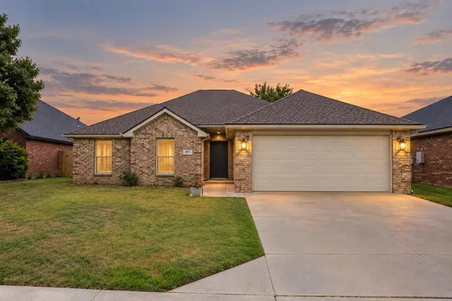 Front exterior — 607 N 8th Street, Wolfforth, TX 79382
