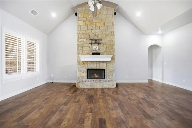Photo 6 — 1403 Lancelot Avenue, Wolfforth, TX 79382