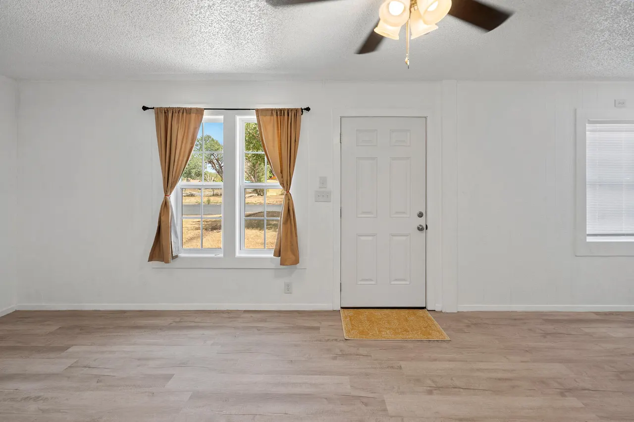 Photo 6 — 502 S Sunset Avenue, Littlefield, TX 79339