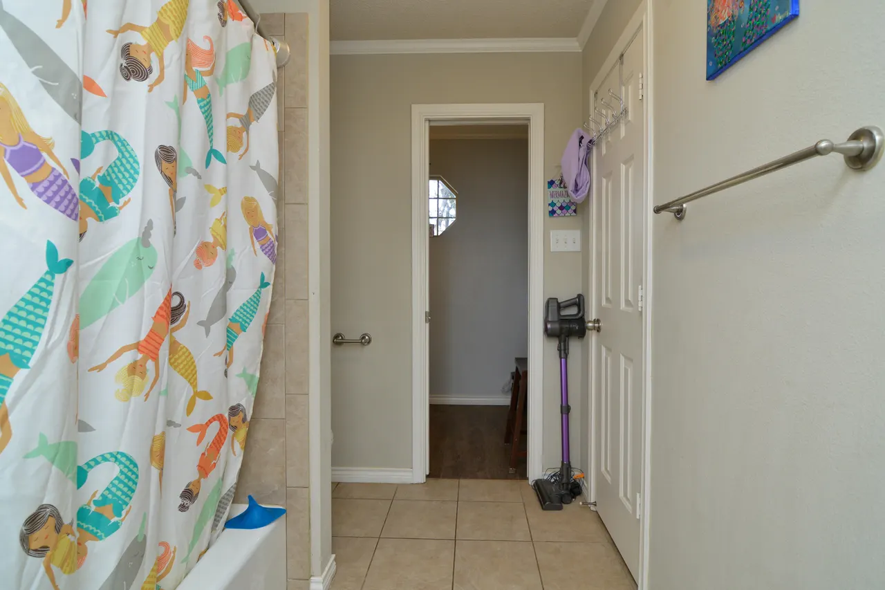 Photo 10 — 5513 103rd Street, Lubbock, TX 79424