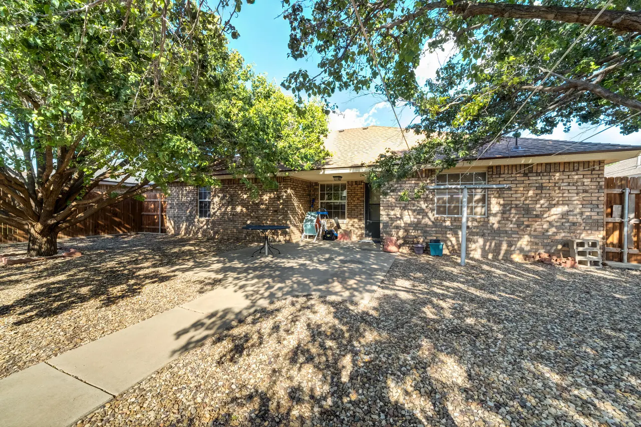 Photo 32 — 408 Kewanee Avenue, Lubbock, TX 79416