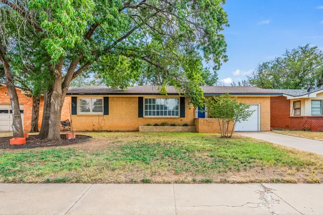 Photo 2 — 3505 38th Street, Lubbock, TX 79413