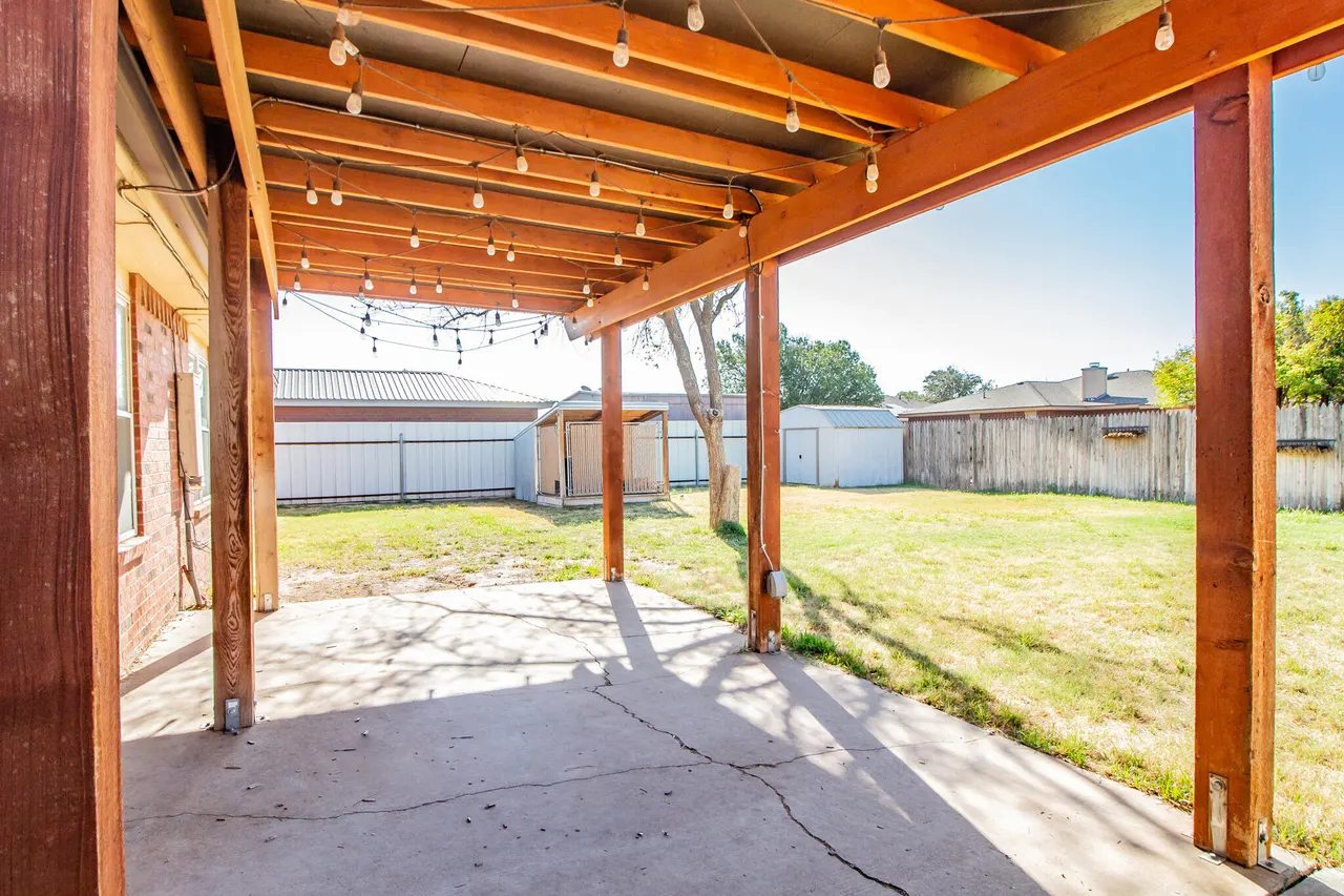 Photo 20 — 6105 7th Street, Lubbock, TX 79416