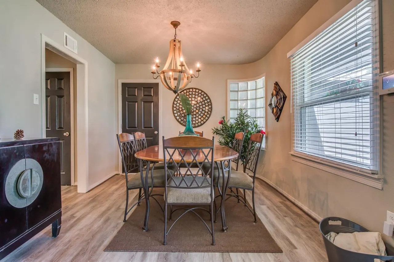 Photo 6 — 4001 43rd Street, Lubbock, TX 79413